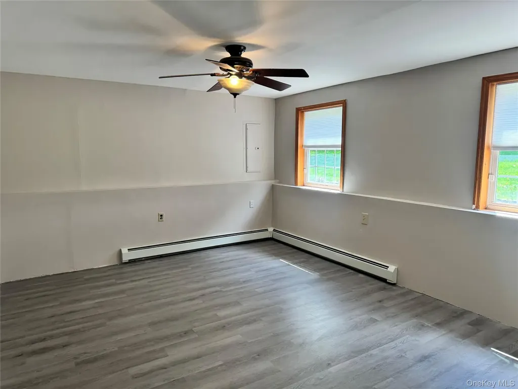 2478 Mt Hope Road Middletown NY 10940