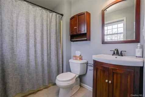 2478 Mt Hope Road Middletown NY 10940