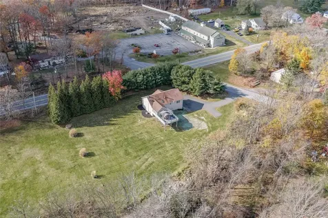 2478 Mt Hope Road Middletown NY 10940