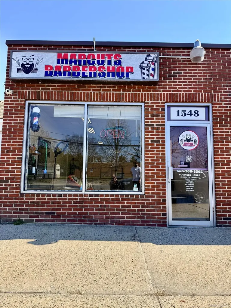 1548 Union Boulevard Bay Shore NY 11706