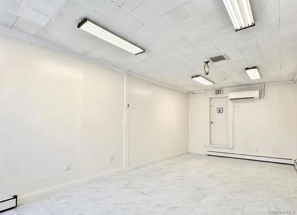1548 Union Boulevard Bay Shore NY 11706