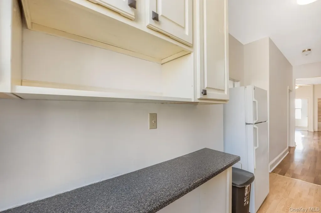 75-30 67th Drive Middle Village NY 11379