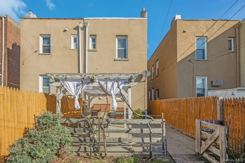 75-30 67th Drive Middle Village NY 11379