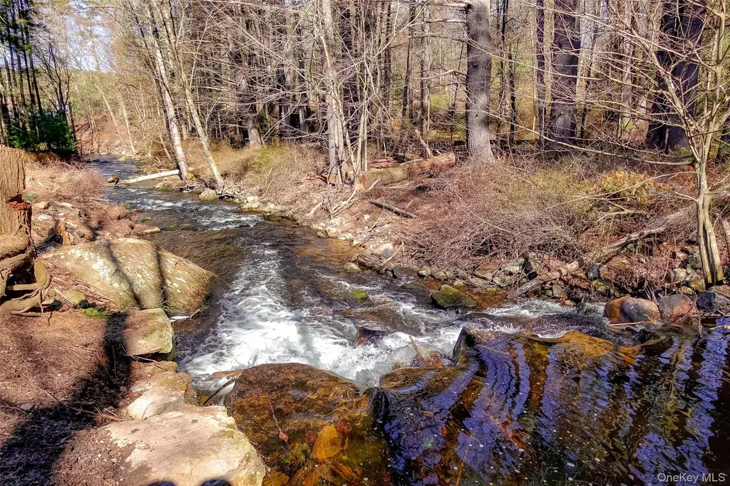 7 Highland Lake Road Eldred NY 12732