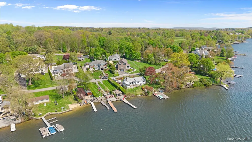 26 Averill Drive Mahopac NY 10541