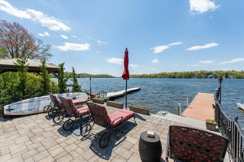 26 Averill Drive Mahopac NY 10541
