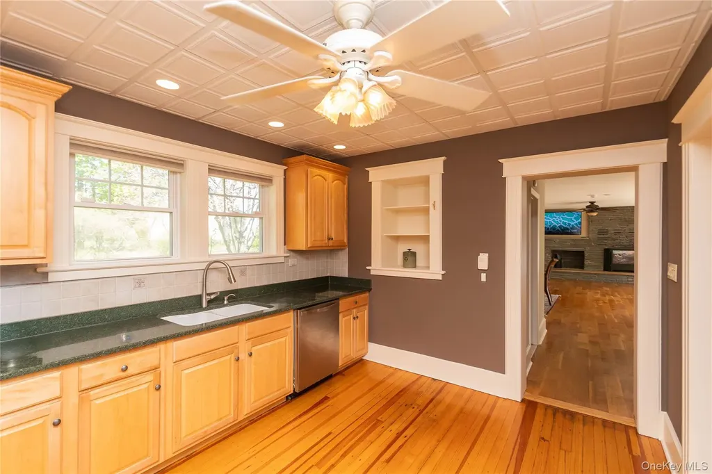 571 Route 17m Middletown NY 10940