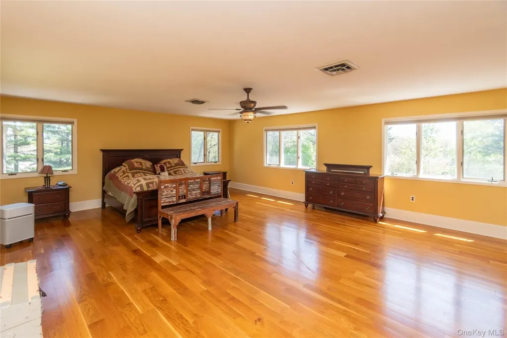 571 Route 17m Middletown NY 10940