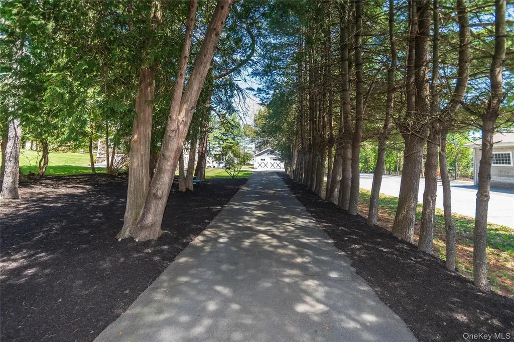 571 Route 17m Middletown NY 10940