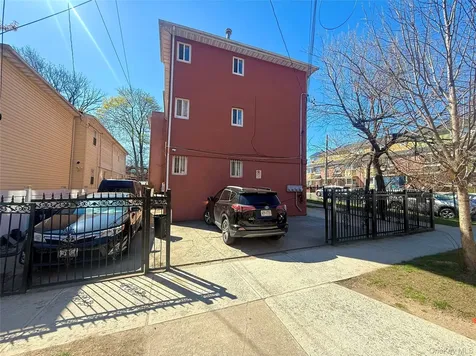 9703 191st Street Hollis NY 11423
