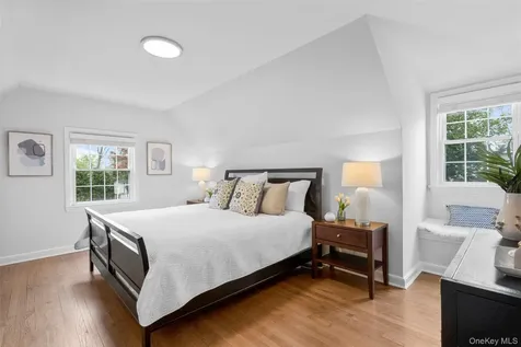 213 N Barry Avenue Mamaroneck NY 10543