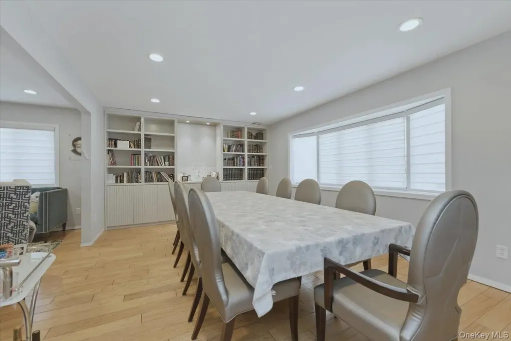 151 Wanser Inwood NY 11096