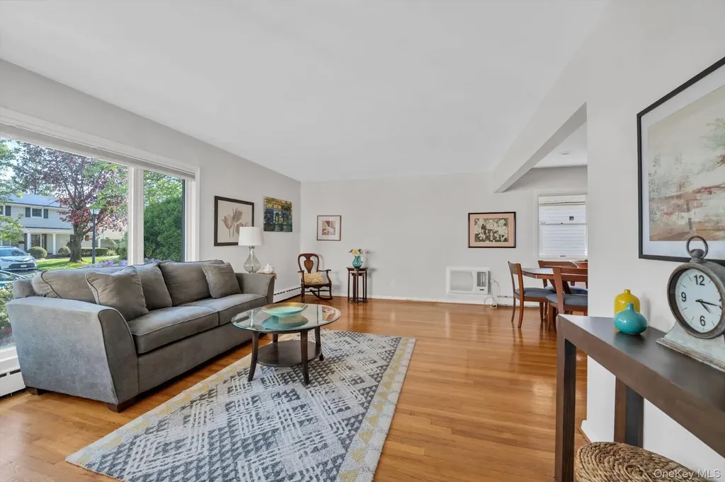 65 Patton Boulevard New Hyde Park NY 11040