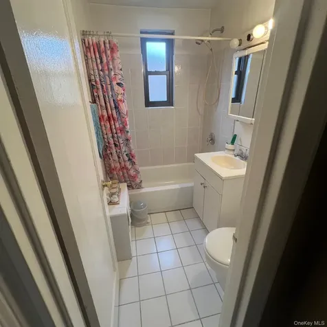 204 Richbell Road Mamaroneck NY 10543