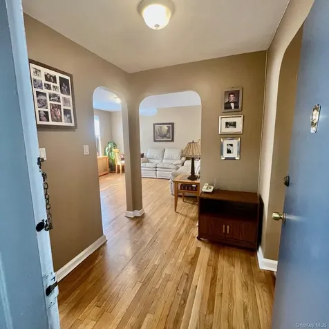 204 Richbell Road Mamaroneck NY 10543