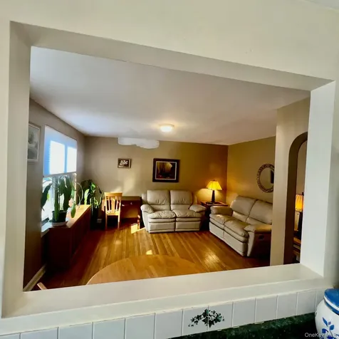 204 Richbell Road Mamaroneck NY 10543