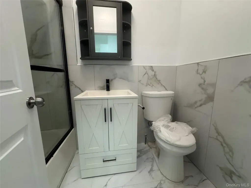 9209 88th Avenue Woodhaven NY 11421