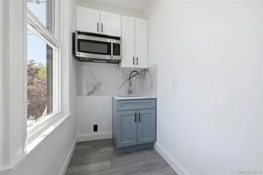 9209 88th Avenue Woodhaven NY 11421