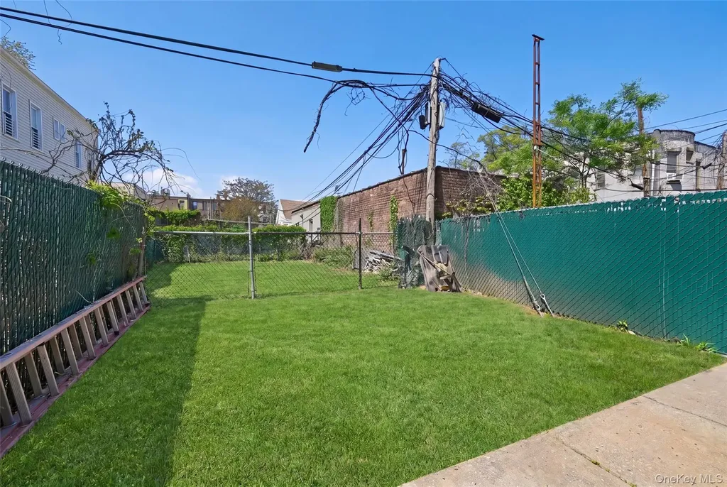 9209 88th Avenue Woodhaven NY 11421