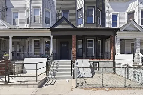 9209 88th Avenue Woodhaven NY 11421