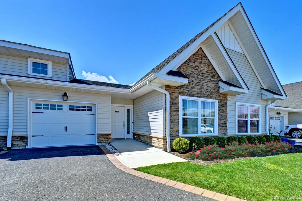 3105 Fox Hill Drive Baiting Hollow NY 11933