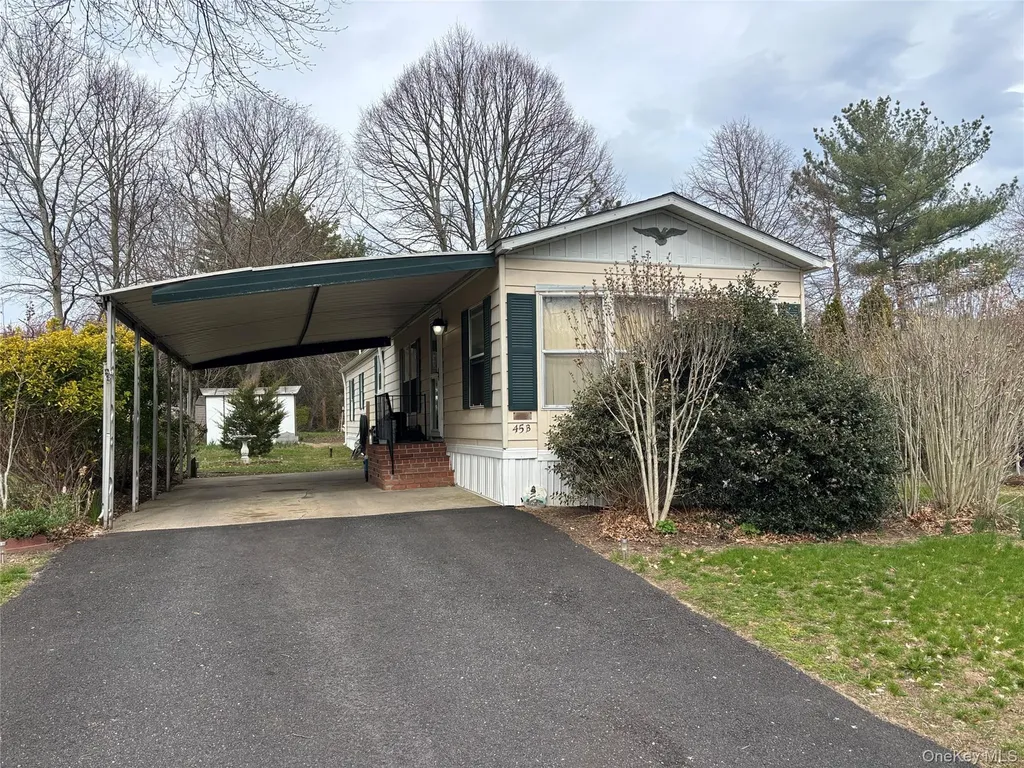 45B Witt Lane Aquebogue NY 11931