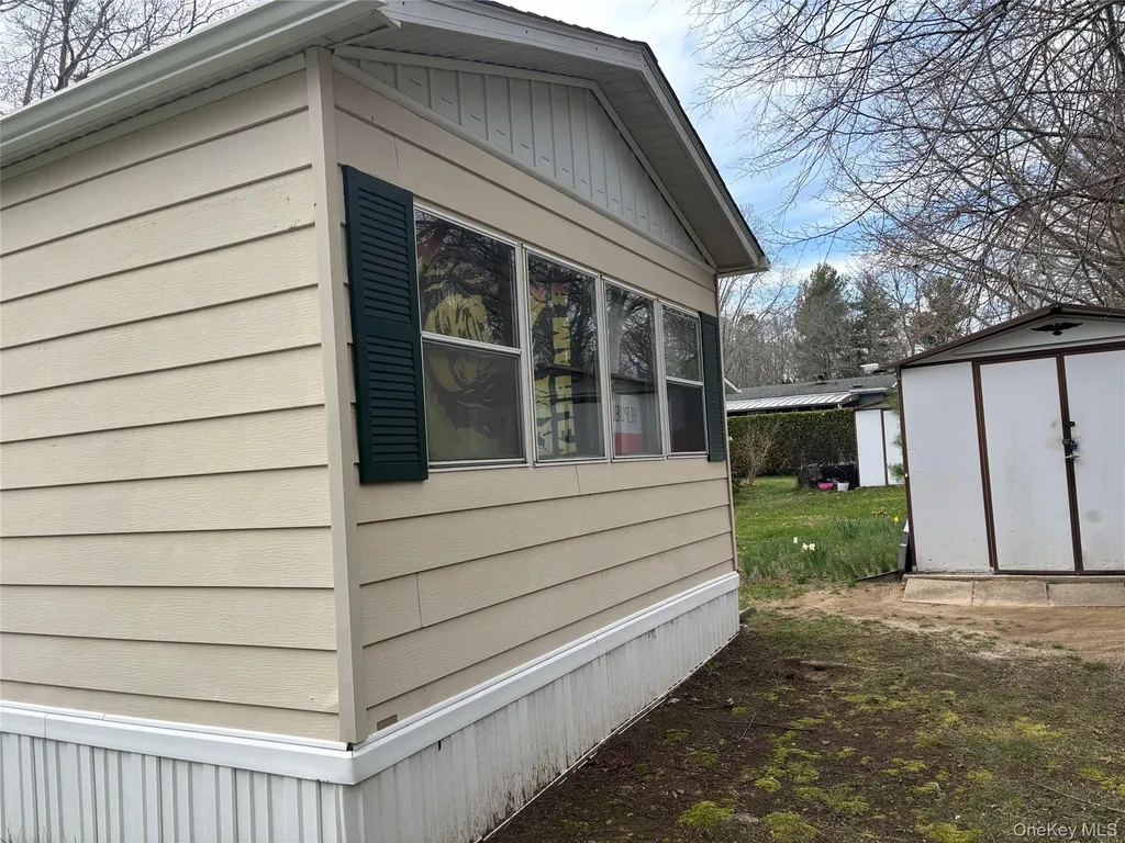 45B Witt Lane Aquebogue NY 11931