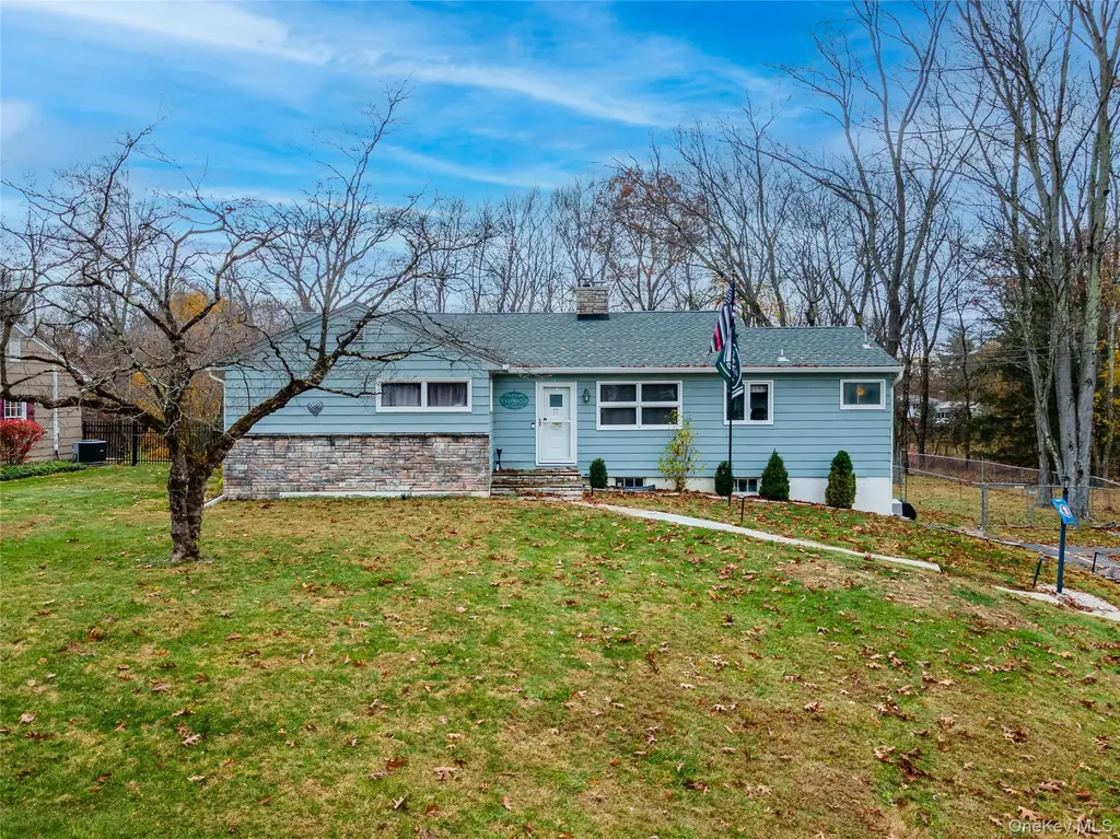 77 Colburn Drive Poughkeepsie NY 12603