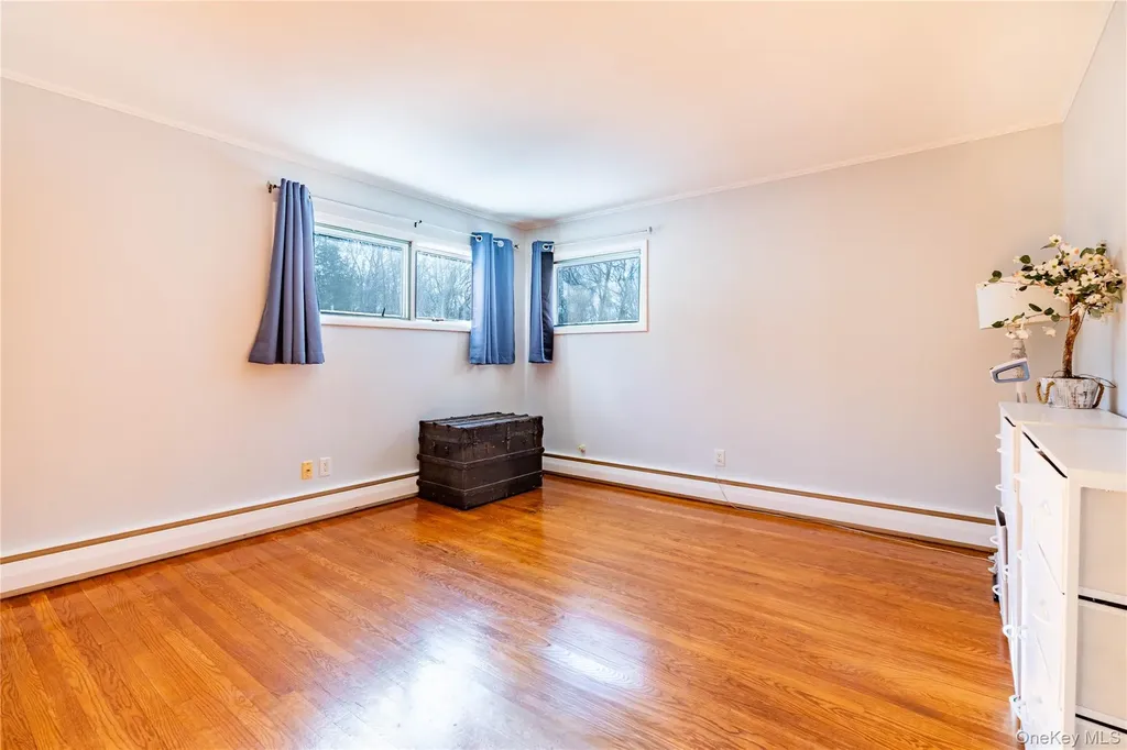 77 Colburn Drive Poughkeepsie NY 12603