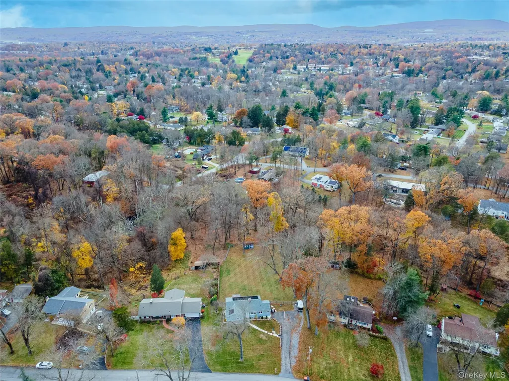 77 Colburn Drive Poughkeepsie NY 12603