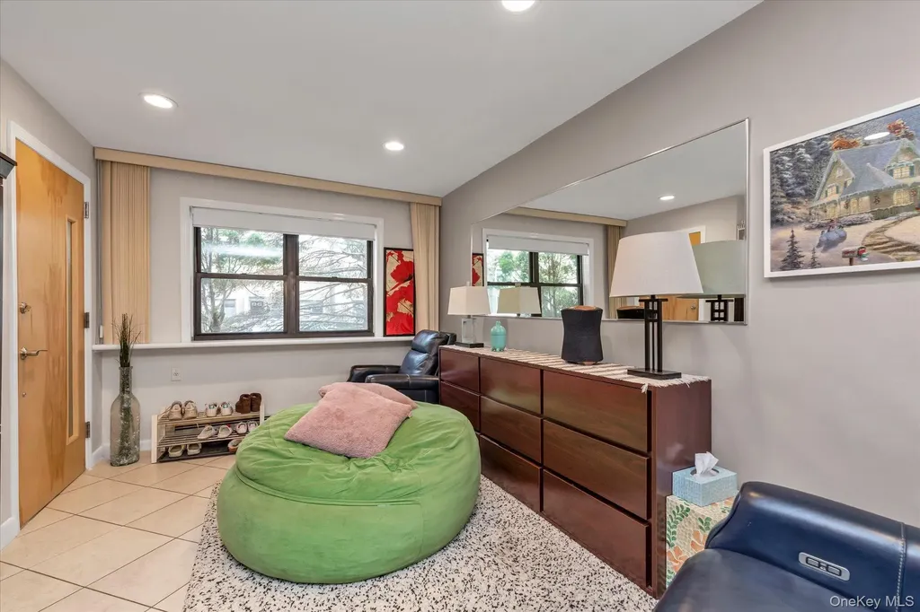 147-16 72nd Avenue Flushing NY 11367