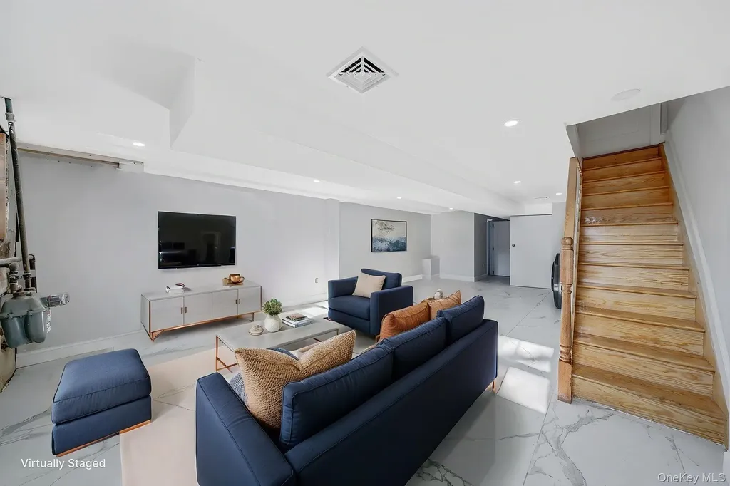 1139 Brooklyn Avenue Brooklyn NY 11203