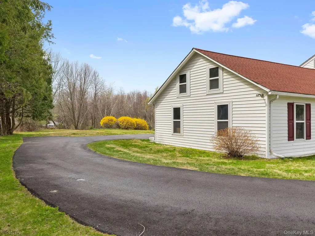 5 Shari Marlboro NY 12542