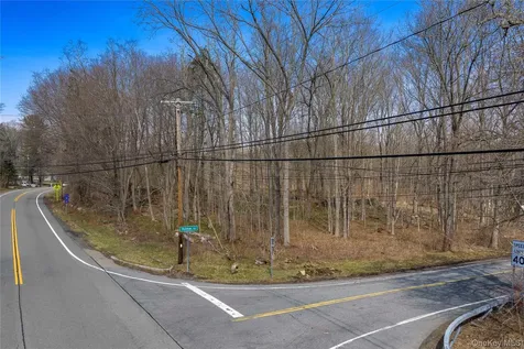 576 Holmes Road Holmes NY 12531