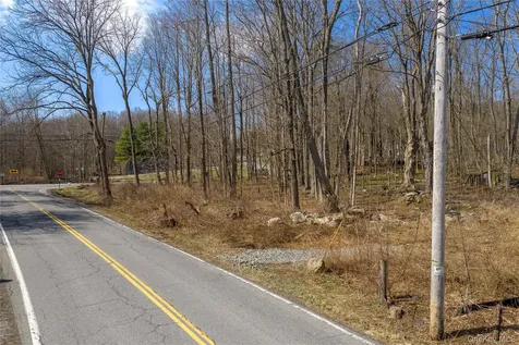 576 Holmes Road Holmes NY 12531