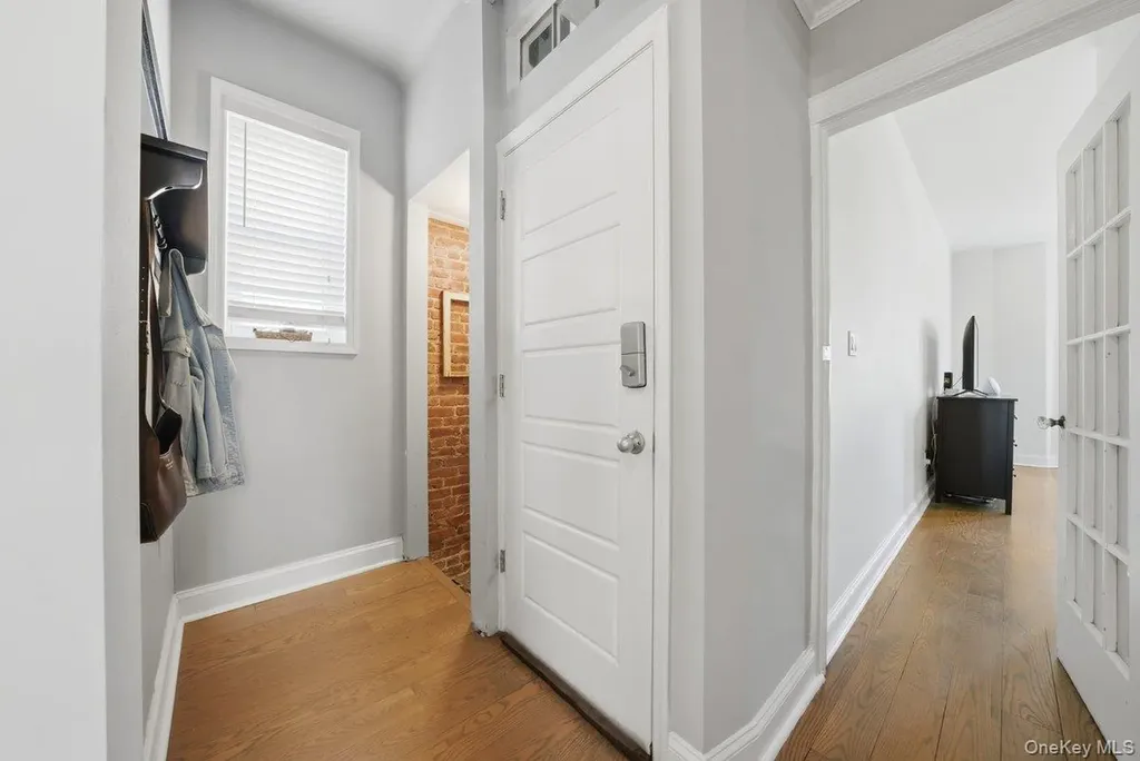 35 S Devoe Avenue Yonkers NY 10705