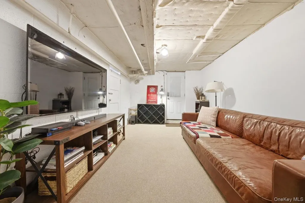 35 S Devoe Avenue Yonkers NY 10705