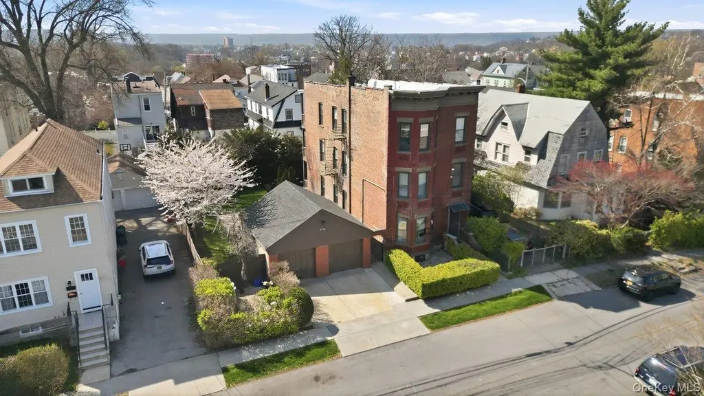 35 S Devoe Avenue Yonkers NY 10705