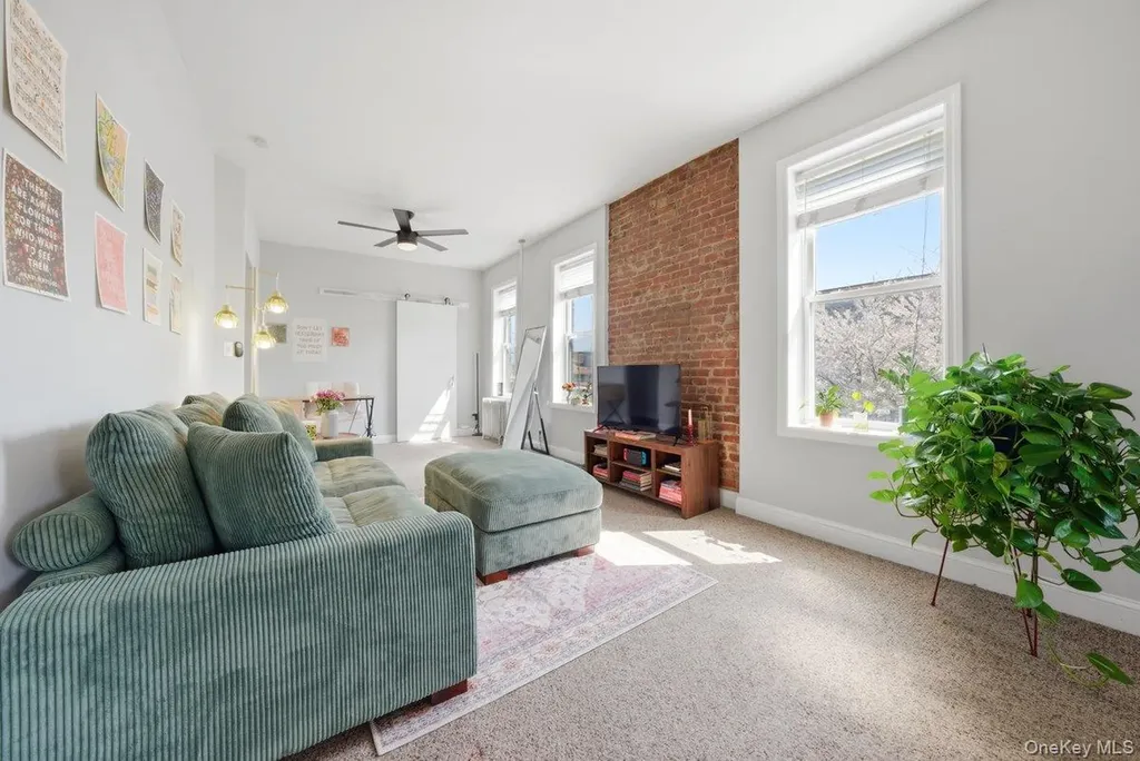 35 S Devoe Avenue Yonkers NY 10705