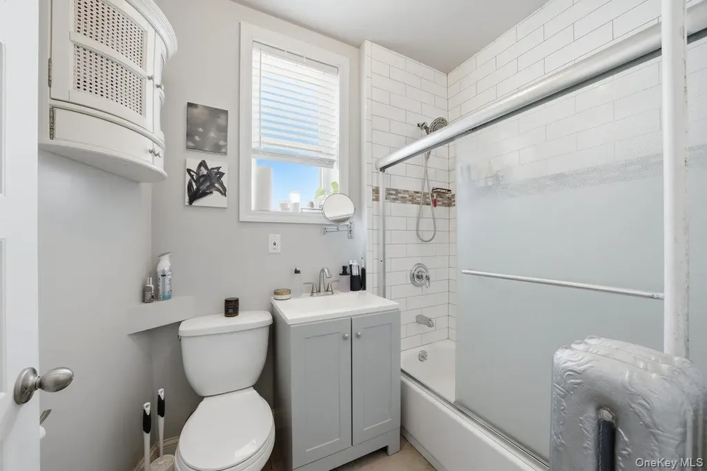 35 S Devoe Avenue Yonkers NY 10705