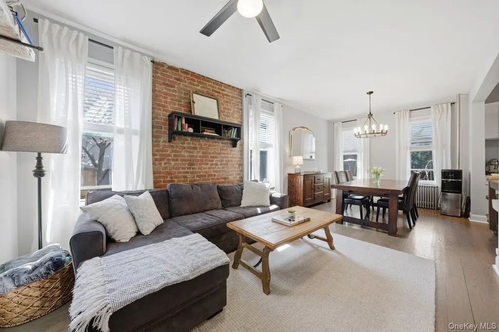 35 S Devoe Avenue Yonkers NY 10705