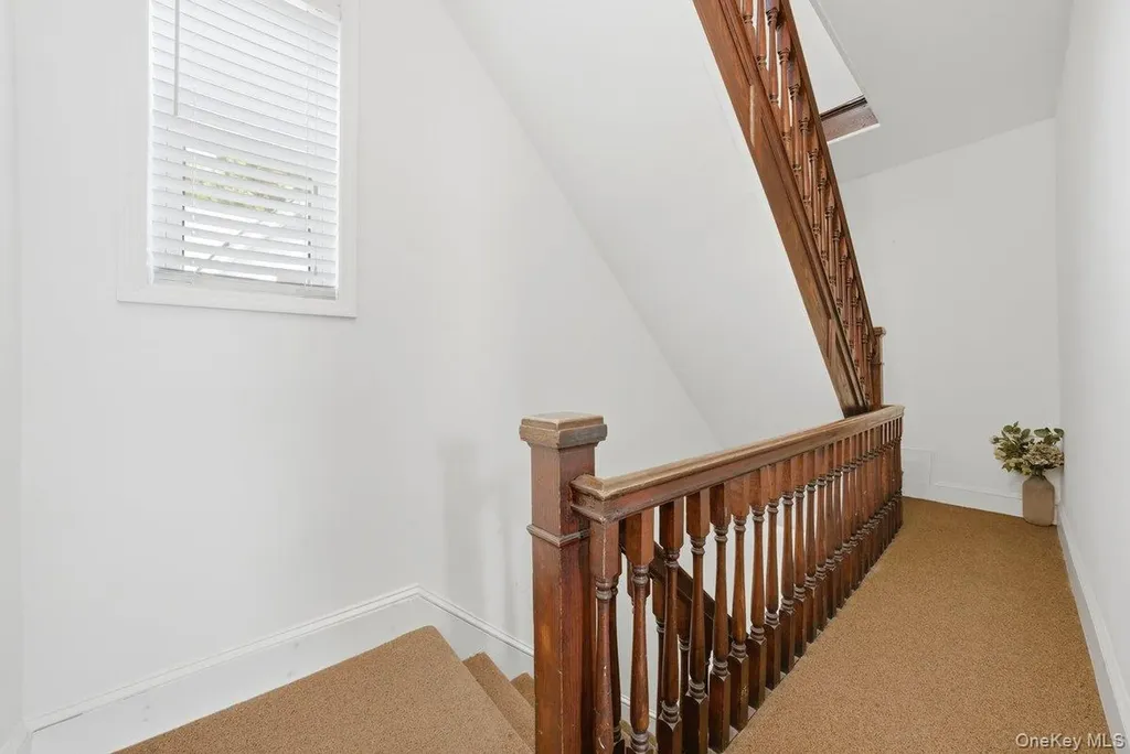 35 S Devoe Avenue Yonkers NY 10705