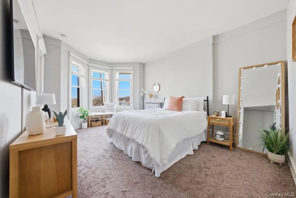 35 S Devoe Avenue Yonkers NY 10705