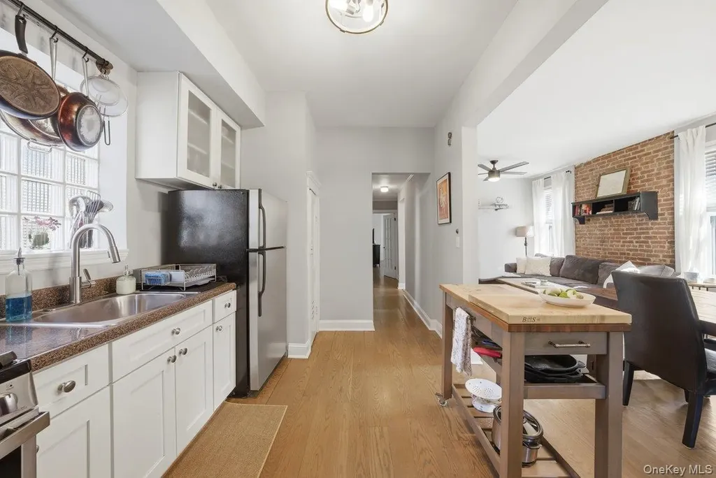 35 S Devoe Avenue Yonkers NY 10705