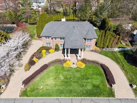 33 King Arthur Court New City NY 10956