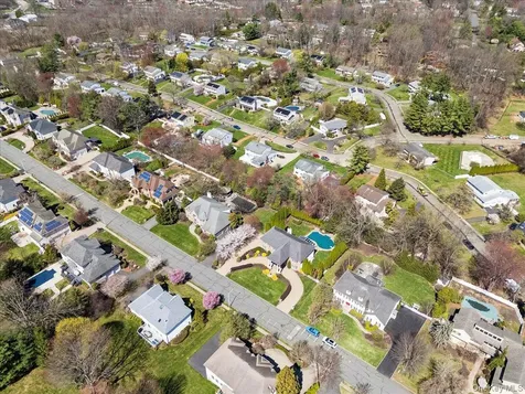 33 King Arthur Court New City NY 10956