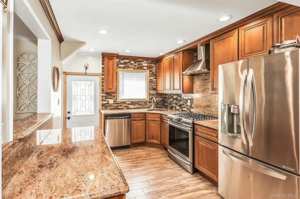 1808 Murray Street Whitestone NY 11357