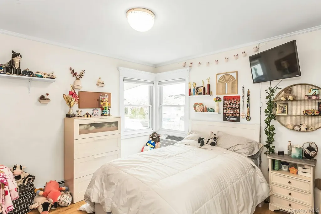1808 Murray Street Whitestone NY 11357