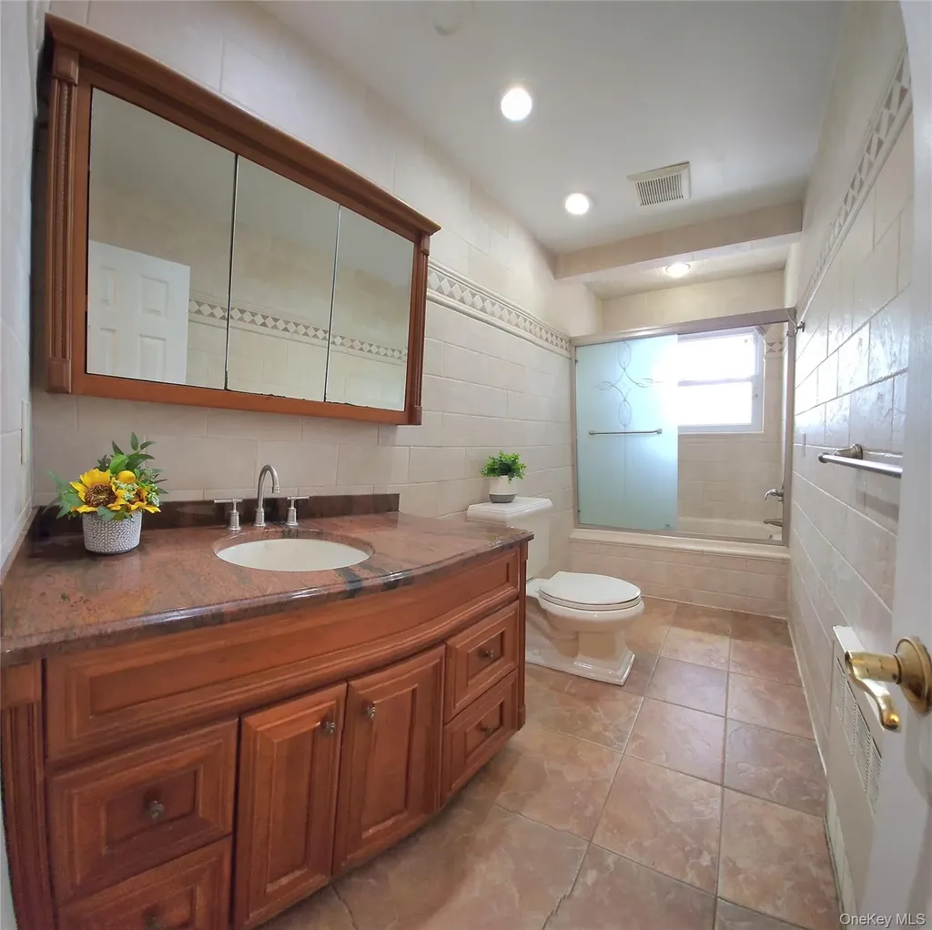 244 Martin Drive Syosset NY 11791