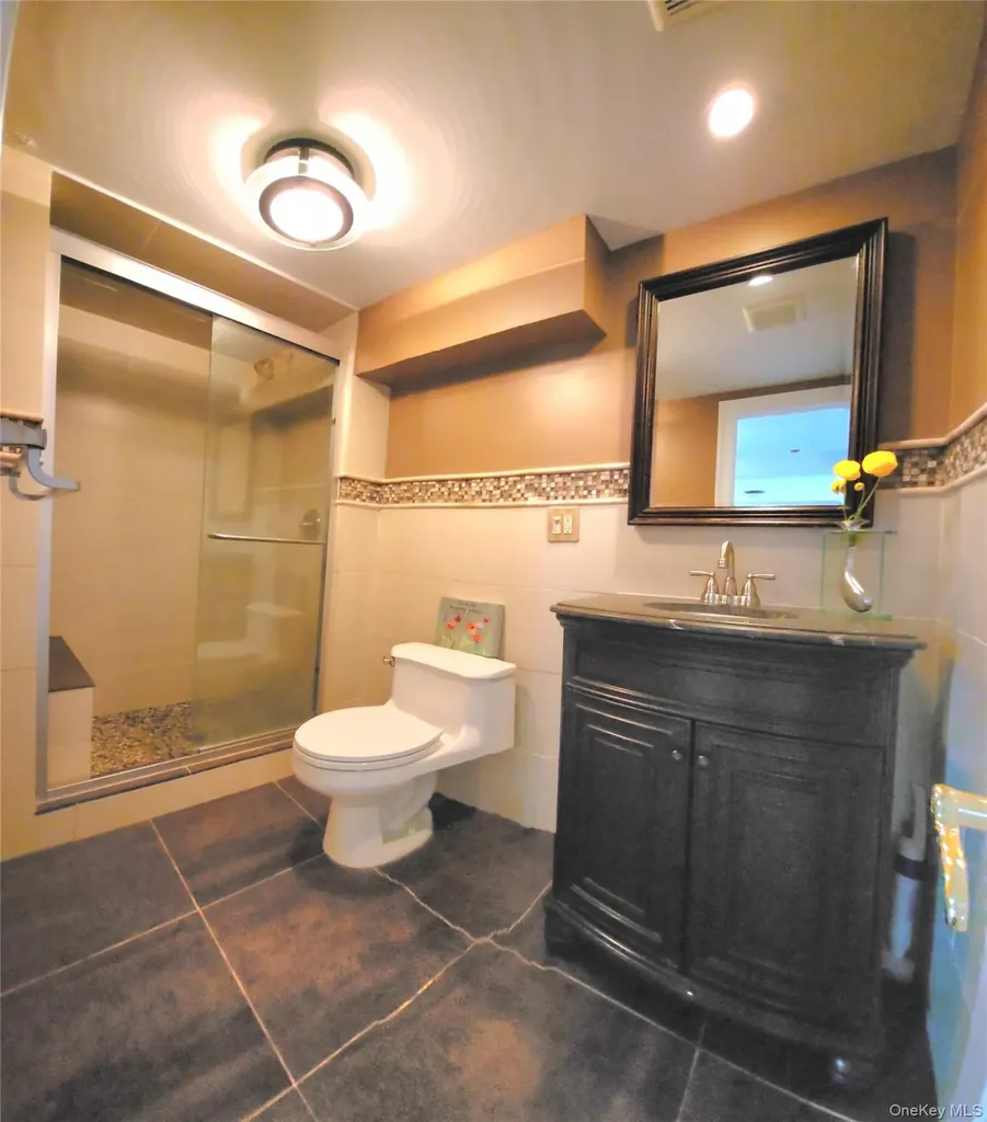 244 Martin Drive Syosset NY 11791